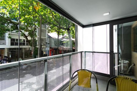 Apartamento à venda com 50m², 1 quarto e sem vaga Apartamento à venda com 50m², 1 quarto e sem vagaVaranda da sala