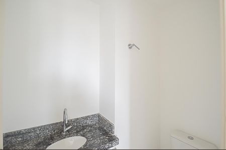 Apartamento para alugar com 130m², 3 quartos e 2 vagas Apartamento para alugar com 130m², 3 quartos e 2 vagasBanheiro de serviço