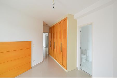 Apartamento para alugar com 130m², 3 quartos e 2 vagas Apartamento para alugar com 130m², 3 quartos e 2 vagasQuarto Suíte