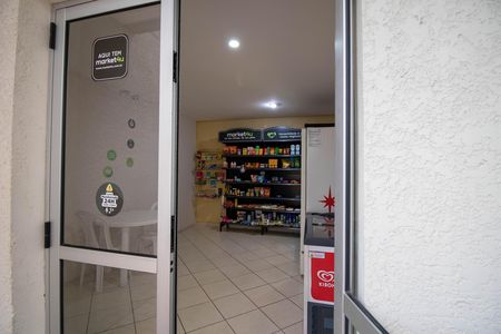Apartamento para alugar com 50m², 2 quartos e 1 vaga Apartamento para alugar com 50m², 2 quartos e 1 vagaMercadinho 24h