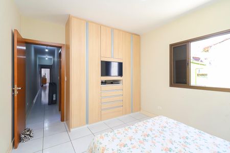 Casa à venda com 250m², 3 quartos e 6 vagasQuarto 2