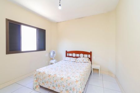 Casa à venda com 250m², 3 quartos e 6 vagasQuarto 2