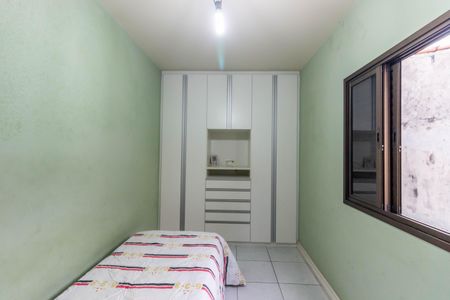 Casa à venda com 250m², 3 quartos e 6 vagas Casa à venda com 250m², 3 quartos e 6 vagasQuarto 2