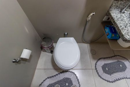 Casa à venda com 250m², 3 quartos e 6 vagas Casa à venda com 250m², 3 quartos e 6 vagasBanheiro 1