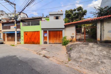 Casa à venda com 250m², 3 quartos e 6 vagasFachada