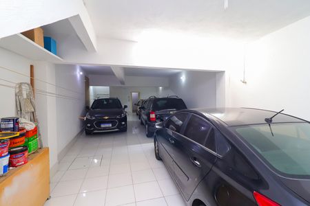 Casa à venda com 250m², 3 quartos e 6 vagasGaragem
