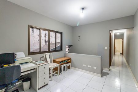 Casa à venda com 250m², 3 quartos e 6 vagas Casa à venda com 250m², 3 quartos e 6 vagasSala 2