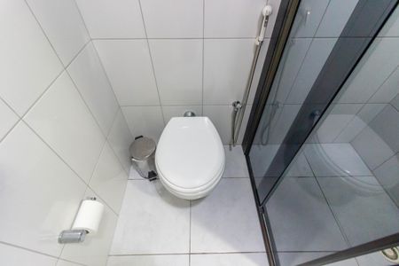 Casa à venda com 250m², 3 quartos e 6 vagas Casa à venda com 250m², 3 quartos e 6 vagasBanheiro 2