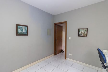 Casa à venda com 250m², 3 quartos e 6 vagas Casa à venda com 250m², 3 quartos e 6 vagasSala 2