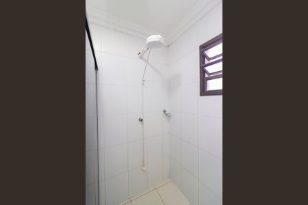 Casa à venda com 250m², 3 quartos e 6 vagasBanheiro da Suíte 1