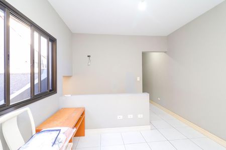 Casa à venda com 250m², 3 quartos e 6 vagasEscritório