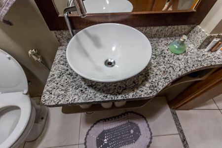 Casa à venda com 250m², 3 quartos e 6 vagas Casa à venda com 250m², 3 quartos e 6 vagasBanheiro 1