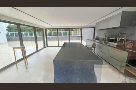 Apartamento para alugar com 130m², 3 quartos e 4 vagasÁrea comum