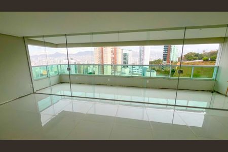 Apartamento para alugar com 130m², 3 quartos e 4 vagasSala