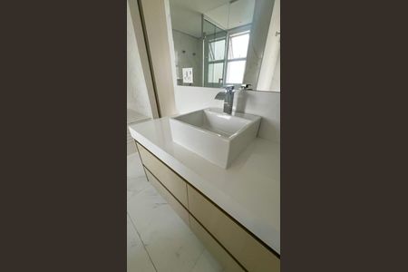 Apartamento para alugar com 130m², 3 quartos e 4 vagasBanheiro da Suíte 3