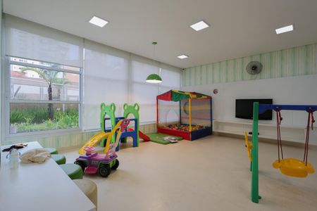 Apartamento à venda com 150m², 3 quartos e 2 vagas Apartamento à venda com 150m², 3 quartos e 2 vagasÁrea comum - Brinquedoteca