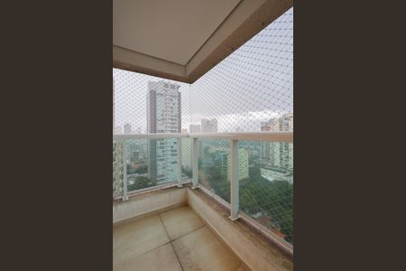 Apartamento à venda com 150m², 3 quartos e 2 vagas Apartamento à venda com 150m², 3 quartos e 2 vagasVaranda da Suíte 1