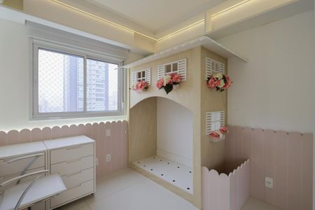 Apartamento à venda com 150m², 3 quartos e 2 vagas Apartamento à venda com 150m², 3 quartos e 2 vagasSuíte 2