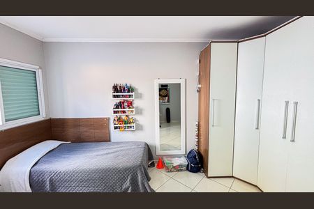 Casa para alugar com 120m², 3 quartos e 2 vagasSuite 2