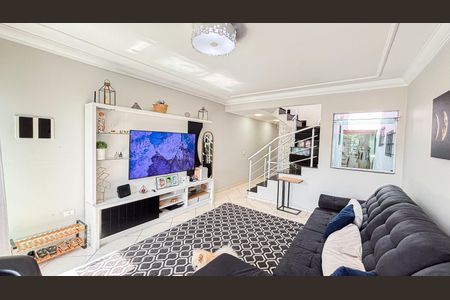 Casa para alugar com 120m², 3 quartos e 2 vagasSala