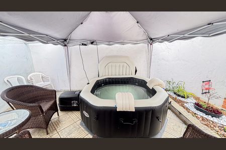 Casa para alugar com 120m², 3 quartos e 2 vagasQuintal