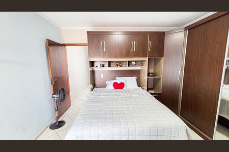 Casa para alugar com 120m², 3 quartos e 2 vagassuite 1