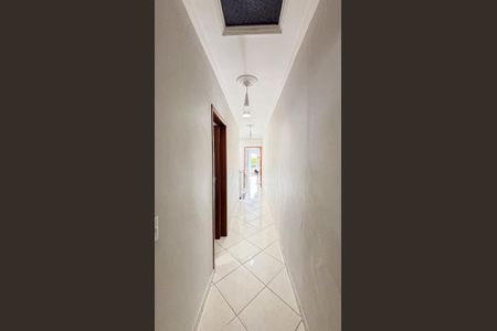 Casa para alugar com 120m², 3 quartos e 2 vagasCorredor