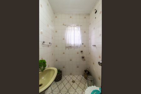 Casa para alugar com 250m², 4 quartos e 3 vagasBanheiro 2