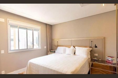 Apartamento à venda com 155m², 3 quartos e 3 vagasFoto 01