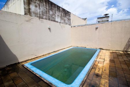 Casa para alugar com 240m², 4 quartos e 3 vagasPiscina