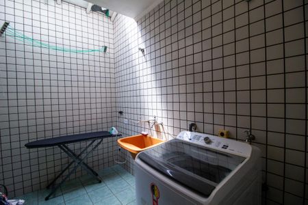 Casa para alugar com 240m², 4 quartos e 3 vagasÁrea de Serviço