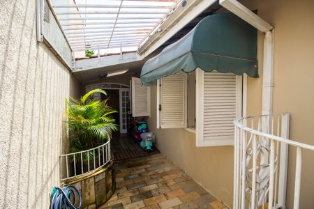 Casa para alugar com 240m², 4 quartos e 3 vagasÁrea de Serviço