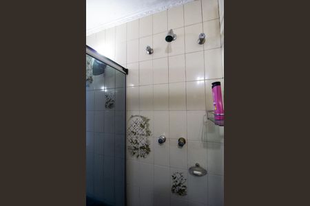 Casa para alugar com 240m², 4 quartos e 3 vagasBanheiro da Suíte