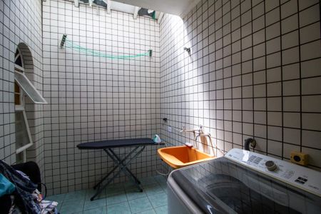 Casa para alugar com 240m², 4 quartos e 3 vagasÁrea de Serviço