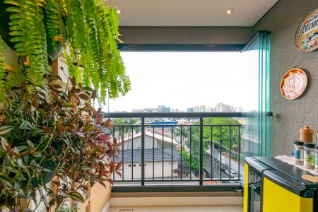 Apartamento à venda com 63m², 2 quartos e 1 vagaVaranda