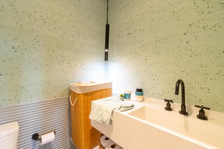 Apartamento à venda com 63m², 2 quartos e 1 vagaBanheiro Social