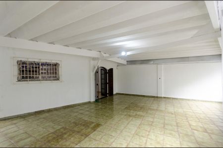 Casa para alugar com 300m², 5 quartos e 3 vagas Casa para alugar com 300m², 5 quartos e 3 vagasVaranda da suíte - casa 1
