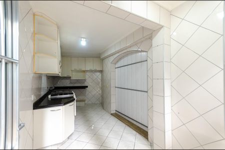 Casa para alugar com 300m², 5 quartos e 3 vagas Casa para alugar com 300m², 5 quartos e 3 vagasCozinha - casa 2