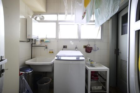 Apartamento para alugar com 198m², 3 quartos e 2 vagasÁrea de Serviço