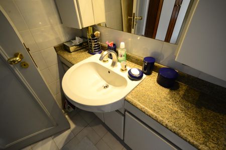 Apartamento para alugar com 198m², 3 quartos e 2 vagasSuíte