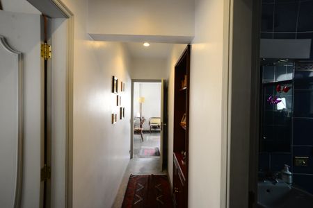 Apartamento para alugar com 198m², 3 quartos e 2 vagasCorredor