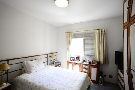 Apartamento para alugar com 198m², 3 quartos e 2 vagasSuíte