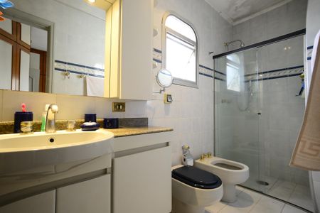 Apartamento para alugar com 198m², 3 quartos e 2 vagasSuíte