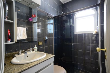 Apartamento para alugar com 198m², 3 quartos e 2 vagasBanheiro