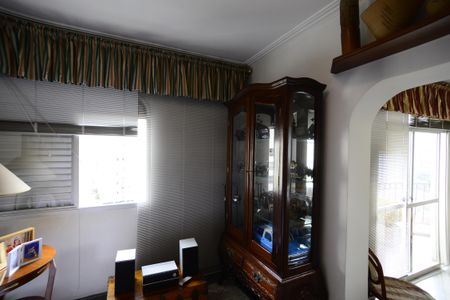 Apartamento para alugar com 198m², 3 quartos e 2 vagasSala