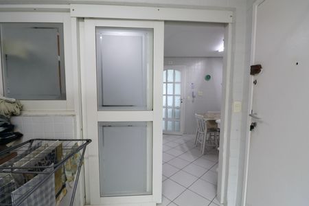 Apartamento para alugar com 180m², 4 quartos e 2 vagasÁrea de Serviço