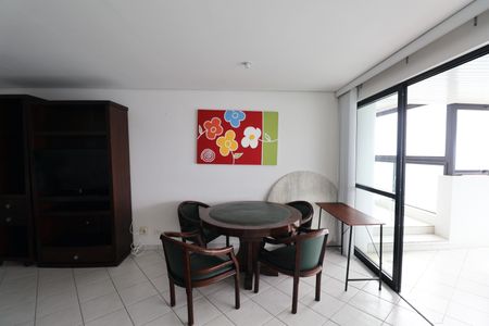 Apartamento para alugar com 180m², 4 quartos e 2 vagasSala