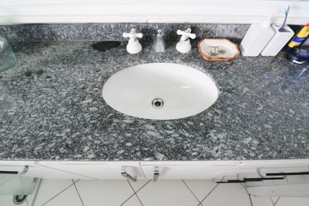 Apartamento para alugar com 180m², 4 quartos e 2 vagasBanheiro Suíte