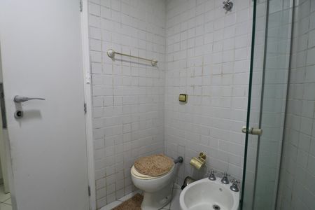 Apartamento para alugar com 180m², 4 quartos e 2 vagasBanheiro Suíte 3