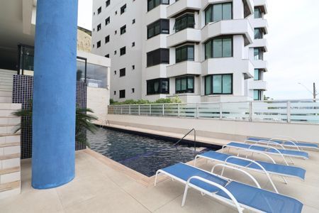 Apartamento para alugar com 180m², 4 quartos e 2 vagasÁrea comum - Piscina